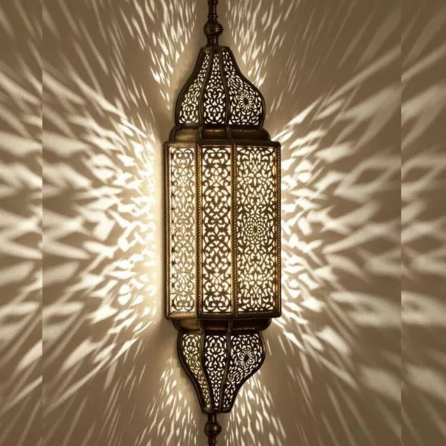 Luxurious wall sconce 100% handmade Moroccan lighting