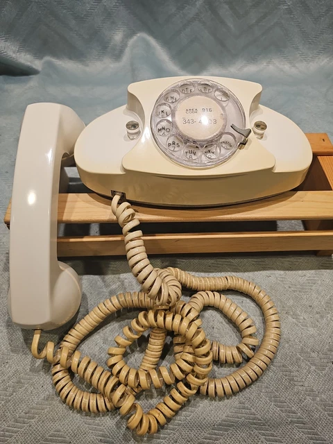 VTG WESTERN ELECTRIC Princess Phone, White Rotary Dial, 702BM Bell ...