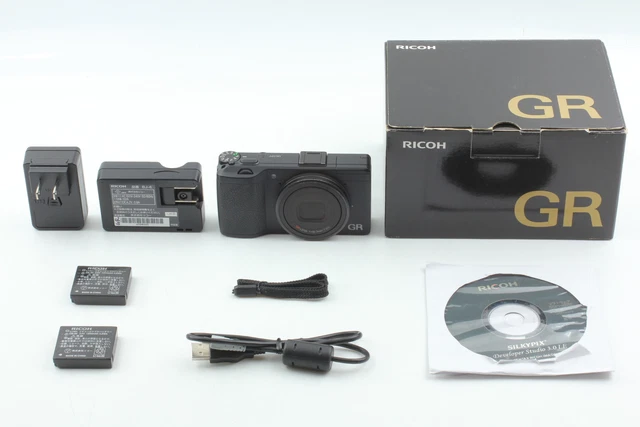 [Near MINT] RICOH GR 16.2MP DIGITAL COMPACT CAMERA BLACK NON WIFI From JAPAN 2