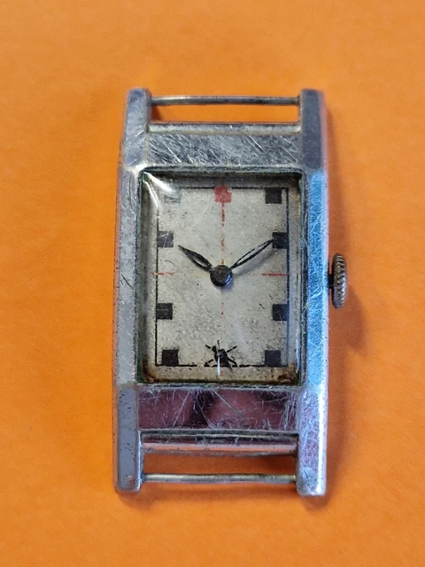 Moustache des années 1920 - France