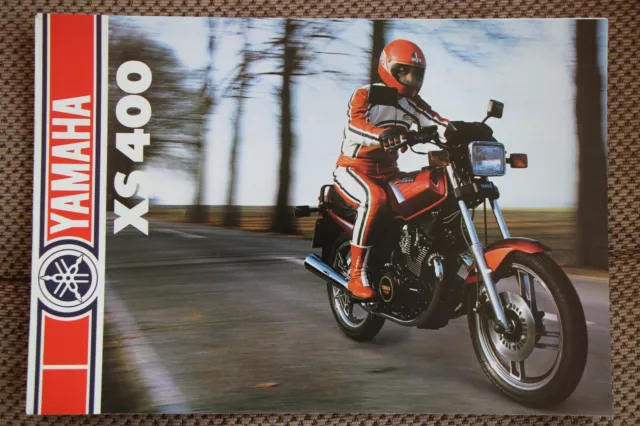 Yamaha XS400DOHC 1982 model brochure. Excellent condition.
