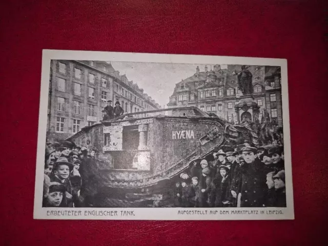 Leipzig Marktplatz erbeuteter englischer Tank um 1916 (2)