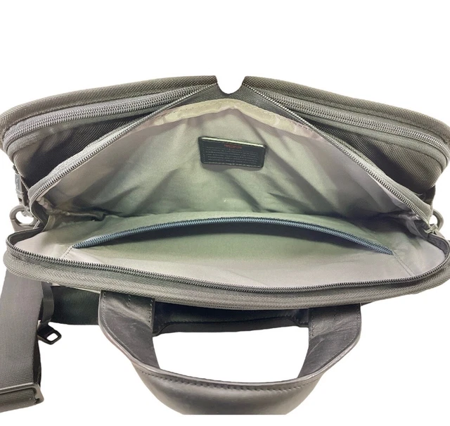 Tumi 26115D2 Alpha 2 Ballistic Portfolio Bag Laptop File Case 15" 9