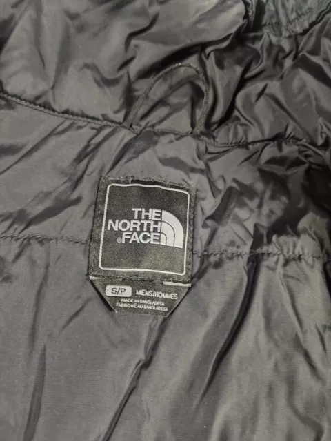 GIACCA HYVENT IMBOTTITA NORTH FACE taglia small da uomo nera (danni) 2