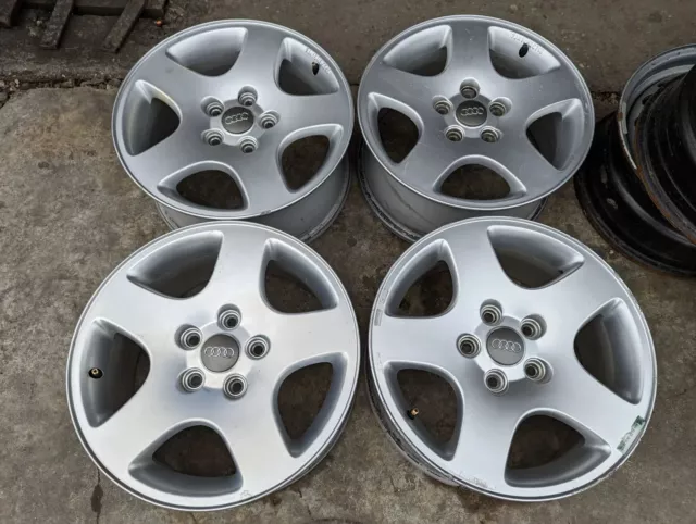 ALUFELGEN ORIGINAL AUDI A4 8D A6 C4 7Jx16 ET 45 5x112 8D0601025C EUR ...