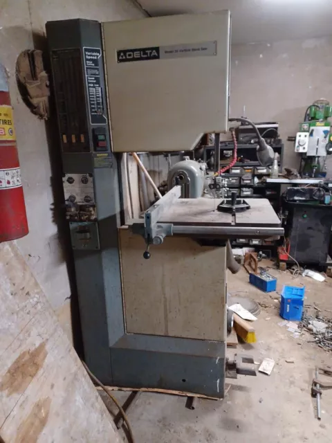 Rockwell Delta 20” Variable Speed Bandsaw with Blade Welder