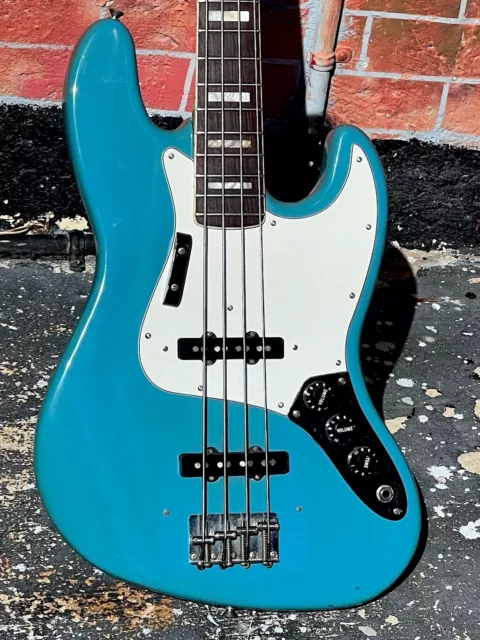 1980 Fender Jazz Bass 1-off Jazzer in a "Maui Blue International Color" Crazy !