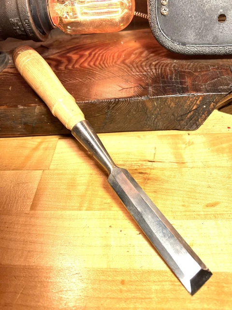Vintage  3/4 Inch Beveled Socket Chisel