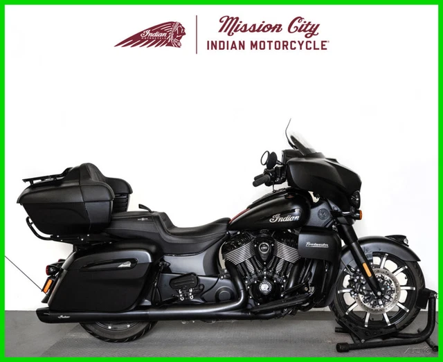2021 Indian Roadmaster Dark Horse Thunder Black Smoke
