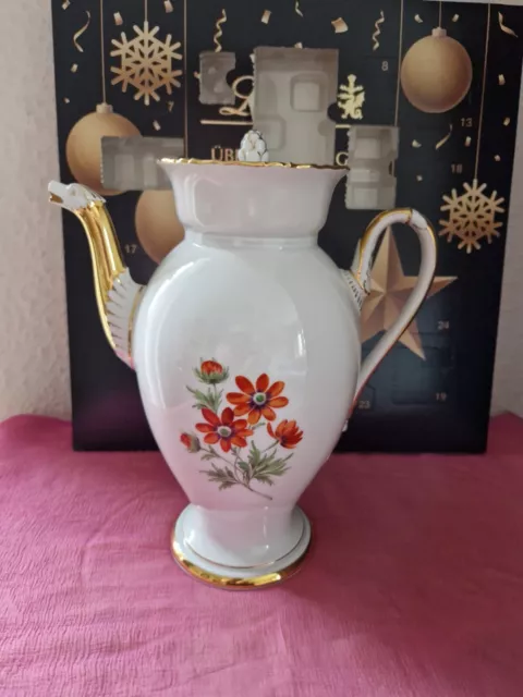 Meissen Porzellan antike Kaffeekanne mit Blumen + Golddekor H 24 cm 1. Wahl