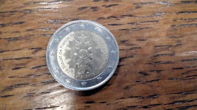 PIECE 2 EUROS commemorative France rare,1918-2018 le bleuet de France