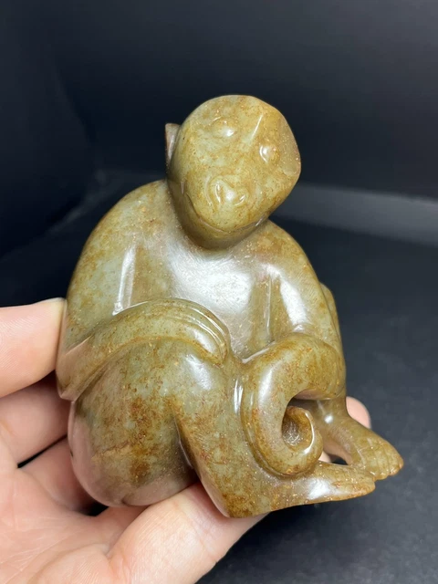 Chinese Exquisite Handmade Monkey carving Hetian Jade Statue