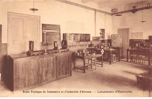 27 - EVREUX - SAN50371 - Ecole pratique de Commerce et d'Industrie - Laboratoir