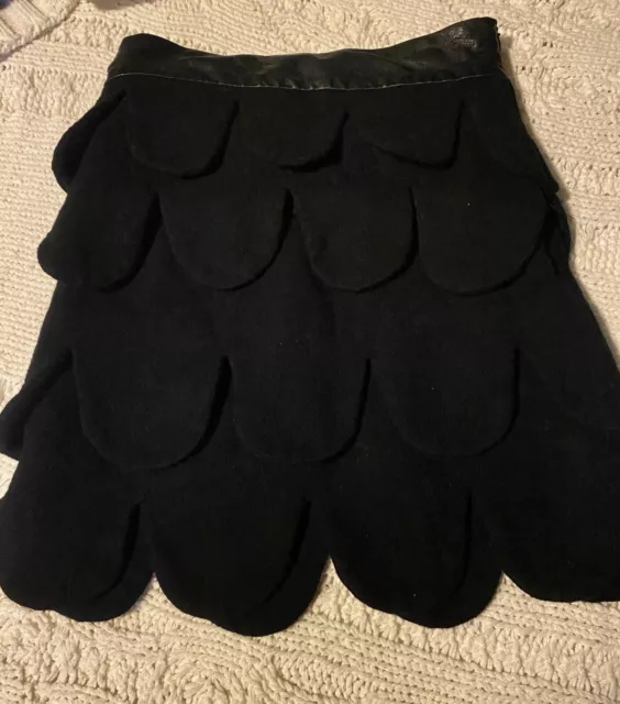 milly of new york skirt  Vintage Size 0. Excellent Condition