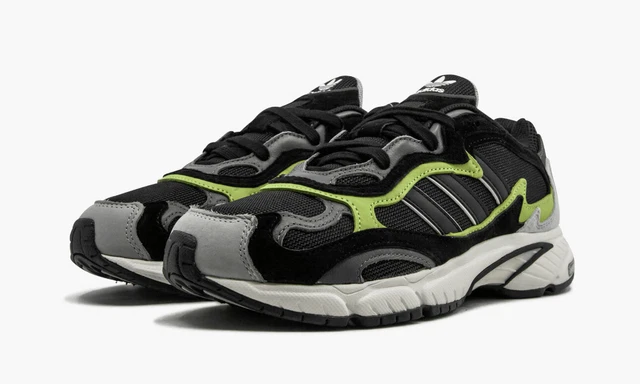Courir ozweego noir 2025