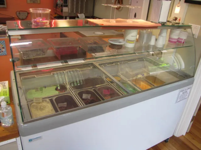 gelato cabinet
