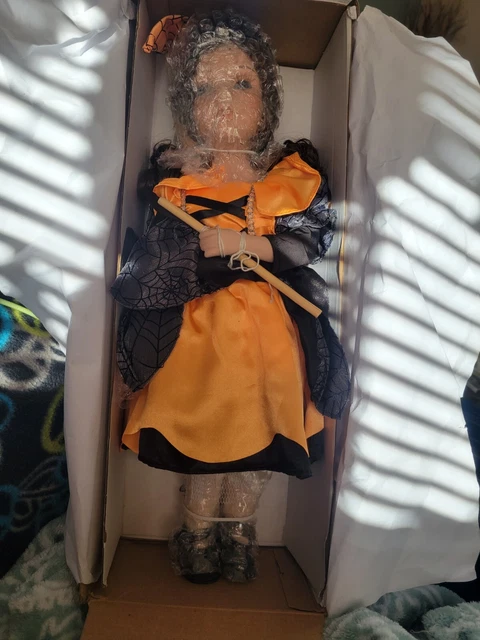 Witch Heritage Signature Collection Ceramic Doll Halloween NIB