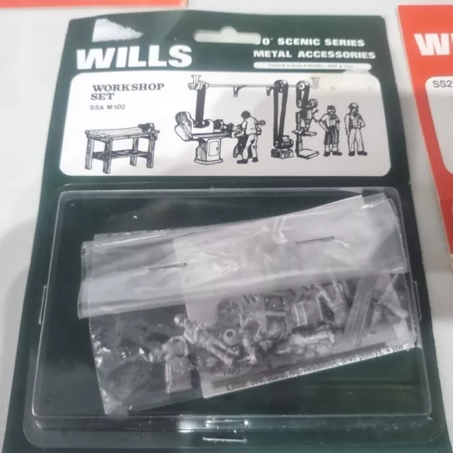 8x Wills OO Scenic Series Metal & Plastic Complete Accesorries Kits 3