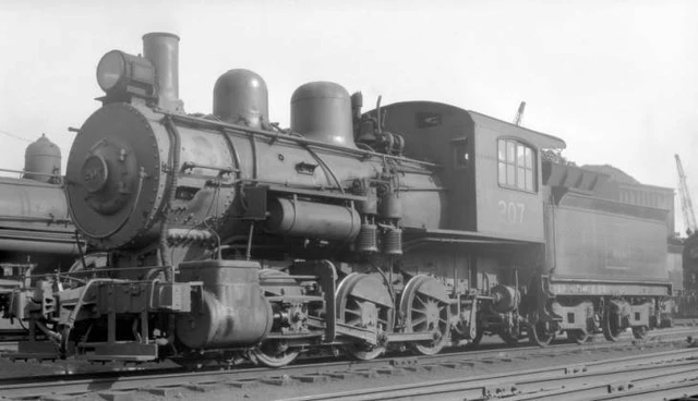 BM Boston & Maine Railroad locomotive, Engine No. 207, 0-6-0 OLD TRAIN PHOTO