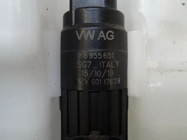 ORIGINAL VW AUDI Waschwassertank Wischwasser 5WA955453A EUR 59 99 original-vw-audi-waschwassertank-wischwasser-5wa955453a-eur-59-99
