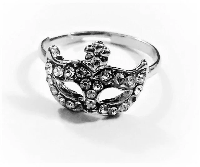 Silver Plated Cubic Zirconia Embedded Adjustable Masquerade Ring