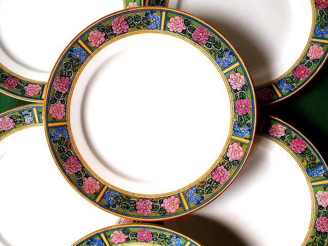 Porcelaine de Limoges Service à dessert ancien (Plat + 11 assiettes)