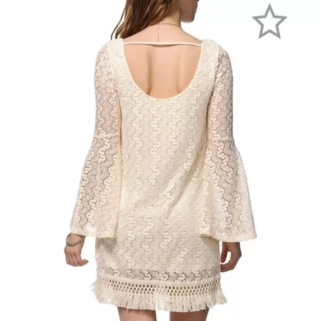 Love Fire Lace crocheted Bell Sleeve Boho dress 3