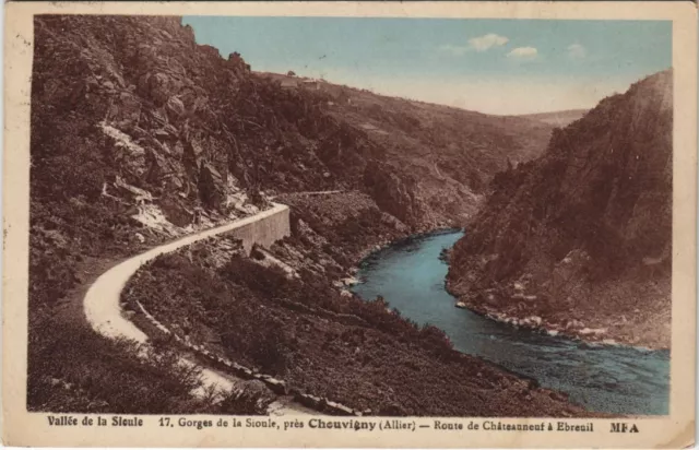 CPA Vallee de la Sioule CHOUVIGNY Route de Chateaneuf (48888)