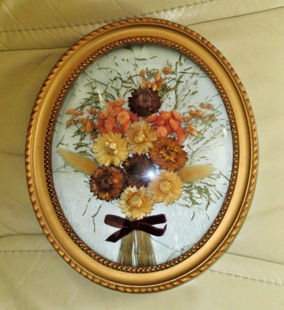 Cadre Bois Doré Avec Verre – Fleurs Séchées Edelweiss – 27x35 Cm