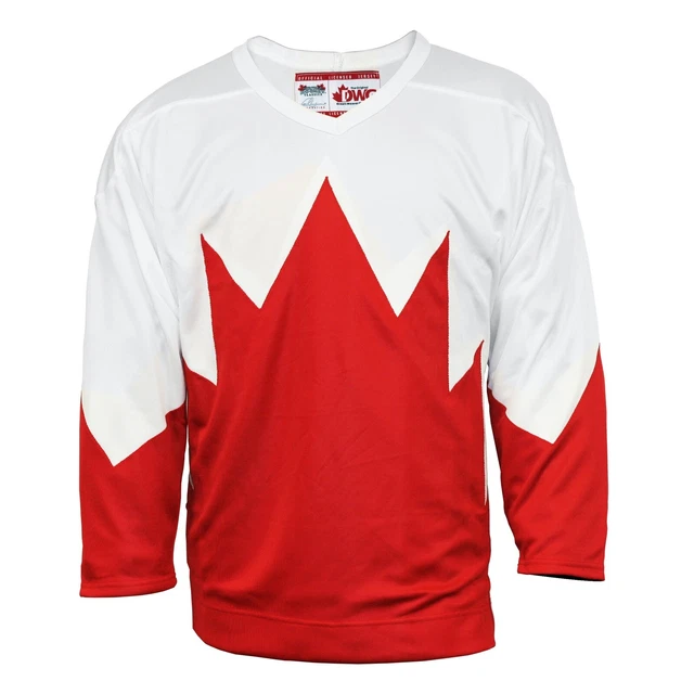 Bobby Clarke Signed Team Canada 1972 Summit Series Away White Jersey