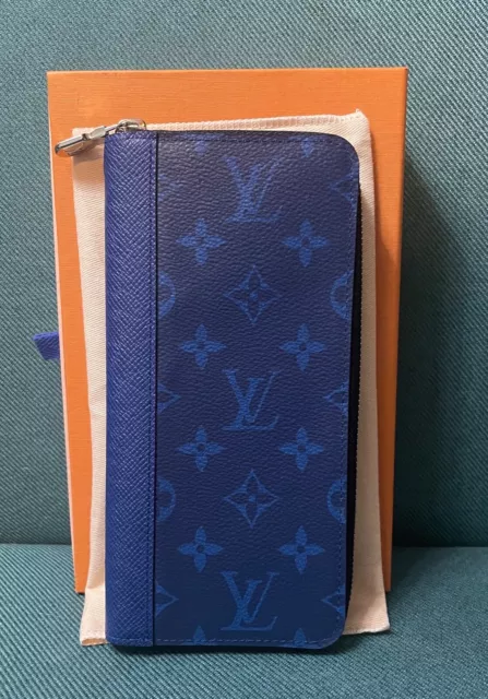 Louis Vuitton Blue Monogram Pacific Outdoor Pouch Brown Cloth ref.994126 -  Joli Closet