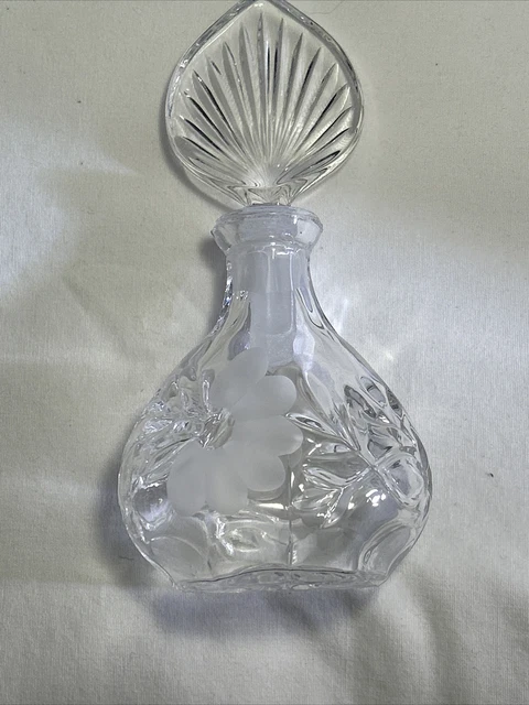 Vintage Princess House German Crystal Etched Floral Perfume Bottle great cond