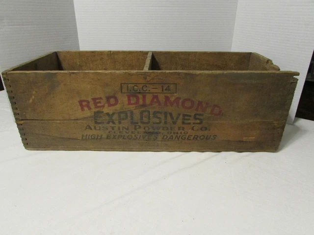 Large Red Diamond Explosives Austin Powder Co Advertising Dovetail Box Crate