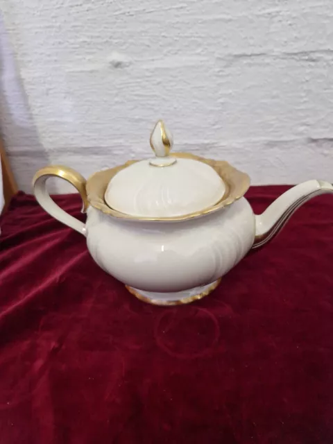 Rosenthal Teekanne Serie Viktoria Elfenbein Art Deco Goldrand