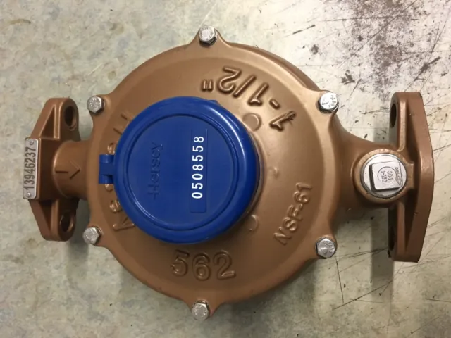 Hersey 11/2" 562 Water Meter Direct Reading NSF61 Gallons