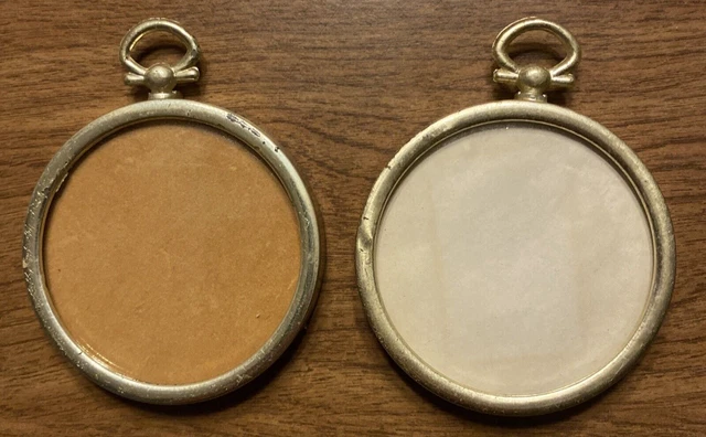 (2) Vintage Miniature Round Plastic Picture Photo Frames w/ Glass Covers 2 9/16”