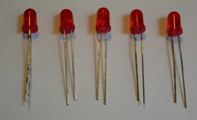 Lot de 5 x DEL clignotante rouge diamètre 5mm. 5 x red blinking LED