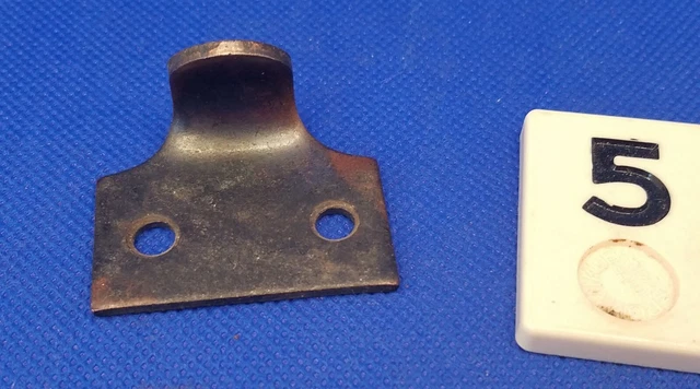1 small antique vintage heavy steel hook sash lift - B5PACA - HP