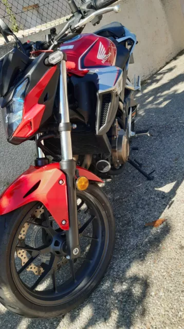Moto CB500F 2020 3