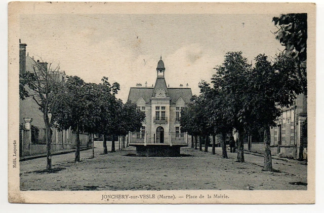 JONCHERY SUR VESLE - Marne - CPA 51 - la place de la Mairie