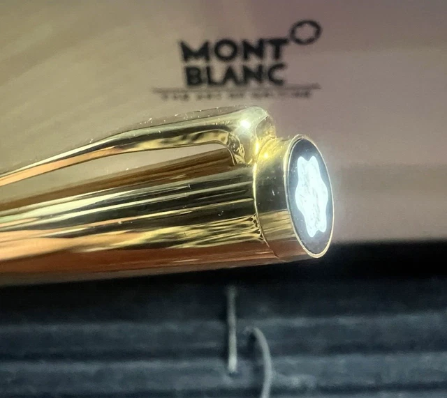 Pluma Estilográfica Otto Hutt Design 04 - Oro Rosa, Plumín Acero B, Incluye Cartucho Y Convertidor