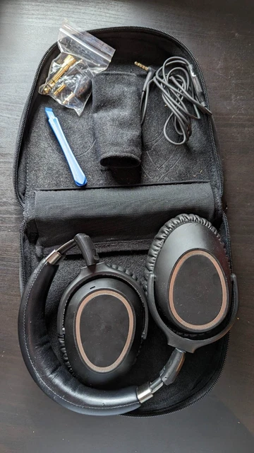 Sennheiser PXC 550 Wireless Headphones Noir (bon état - coussinets neufs)