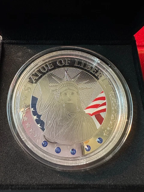 2023 Cameroon 2000 Francs - Statue of Liberty - 1oz Silver (Swarovski)