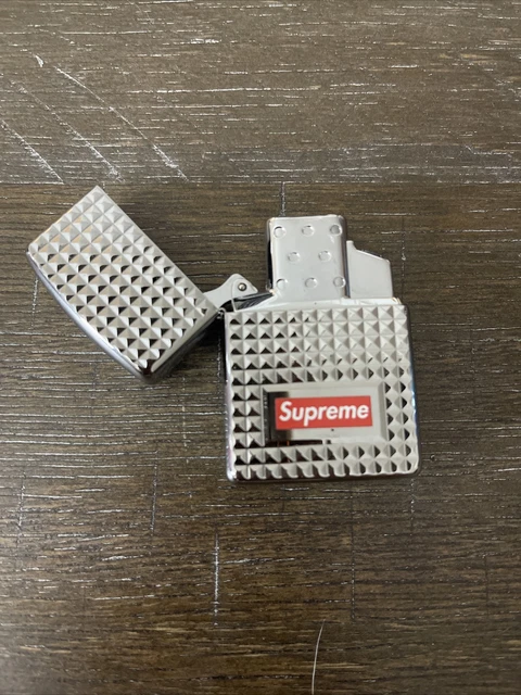 Brand New Supreme Diamond Cut Zippo Lighter Silver With Red Box Logo 2017 (rare)