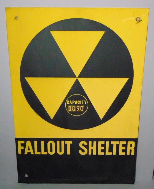 Vtg Original 1950s US GOVERNMENT RADIOACTIVE FALLOUT SHELTER SIGN CAPACITY 3090