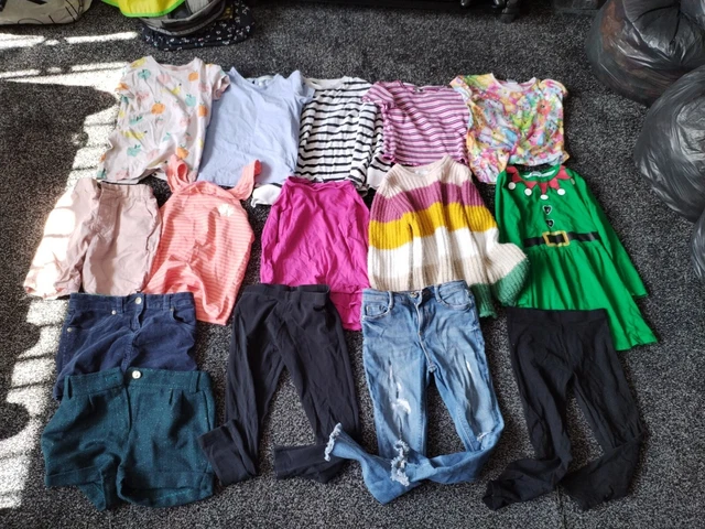 15 X Girls Clothes Bundle. 6-7 Years