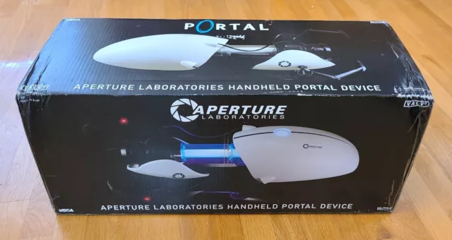 NECA Portal Gun Replica — Original Limited First Edition 1 of 5000 / SEALED