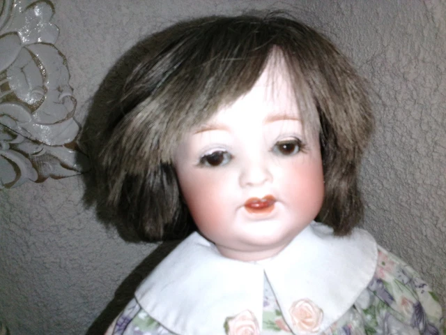 Comment soigner les cheveux de vos poupées