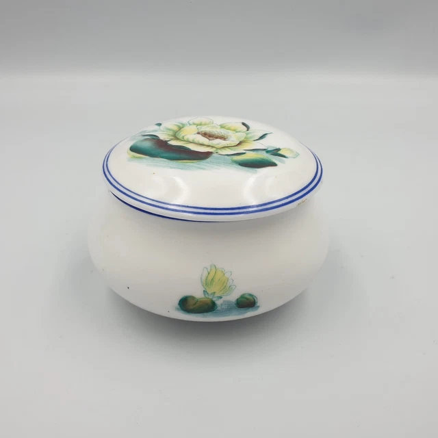 Boîte à Onguents En Porcelaine