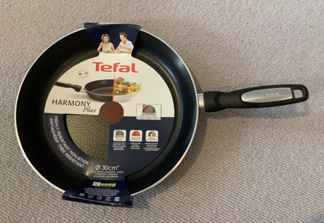 Tefal Harmony Plus 30cm Non Stick Frying Pan